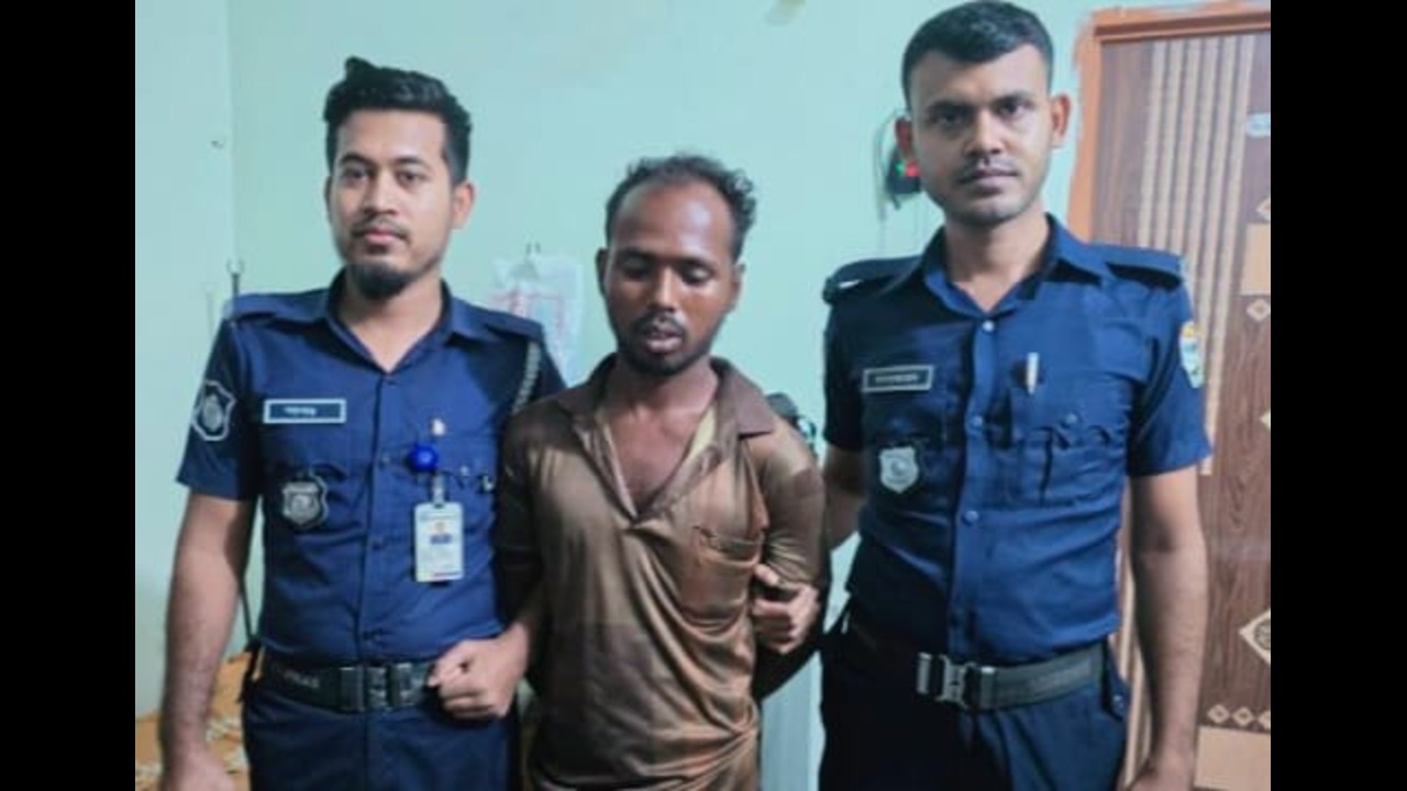 ময়মনসিংহের ভালুকায় মা ও দুই সন্তানকে হত্যার ঘটনায় দেবর গাজীপুরে গ্রেফতার ময়মনসিংহের ভালুকায় মা ও দুই সন্তানকে হত্যার ঘটনায় দেবর গাজীপুরে গ্রেফতার