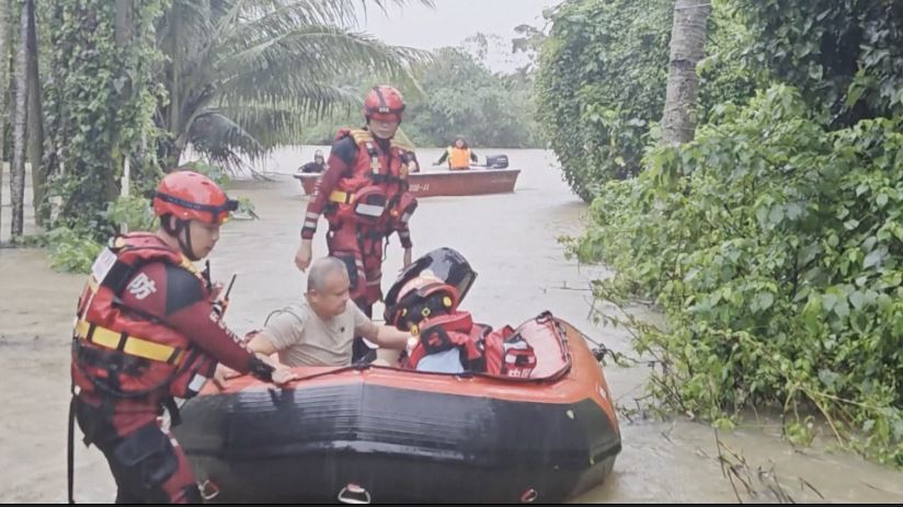 কালমেগির প্রভাবে বন্যা: নিরাপদ আশ্রয়ে হাইনানের ছয় হাজার বাসিন্দা