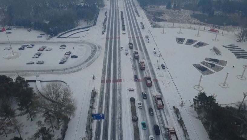 চীনে ভারী তুষারপাত, স্থানীয় প্রশাসনের জরুরি ব্যবস্থা গ্রহণ