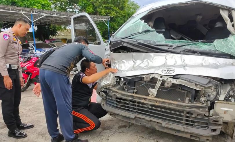ইন্দোনেশিয়ার বালিতে সড়ক দুর্ঘটনায় ৫ চীনা নাগরিক নিহত