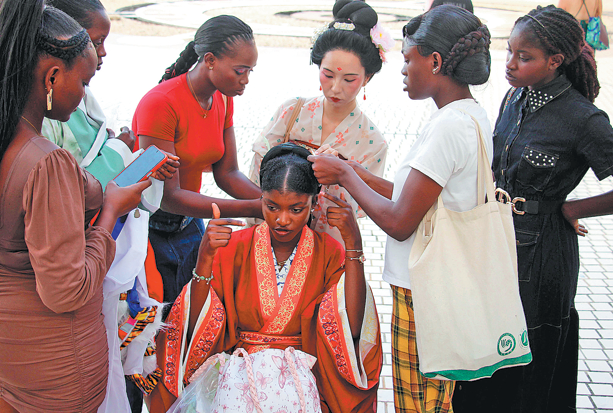 আন্তর্জাতিক অঙ্গনে বেড়েছে কনফুসিয়াস ইনস্টিটিউটের বিস্তার