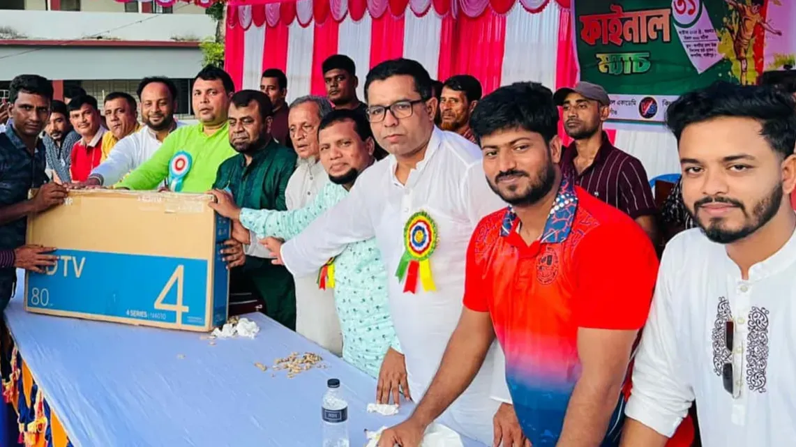 টেলিভিশন কাপ টুর্নামেন্টে চ্যাম্পিয়ন চালা কিংস জুনিয়র ফুটবল একাদশ