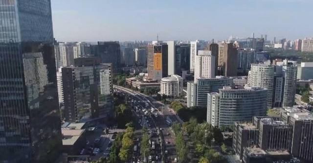 চীনে চলতি বছরের ১১ মাসে নতুন প্রতিষ্ঠান বেড়েছে ১৭ শতাংশ