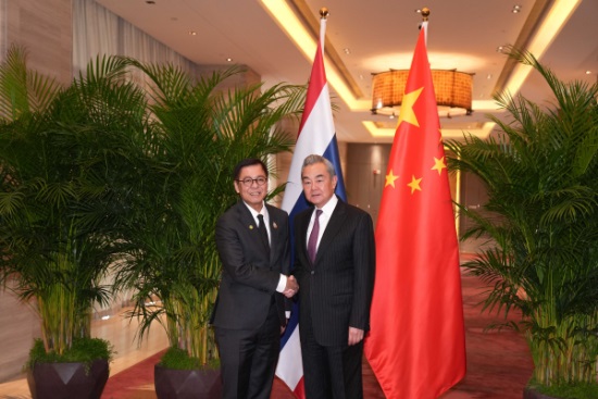 চীন ও থাইল্যান্ডের পররাষ্ট্রমন্ত্রীদ্বয়ের বৈঠক অনুষ্ঠিত