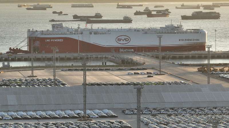 টেসলাকে পেছনে ফেলে শীর্ষে চীনের বিওয়াইডি