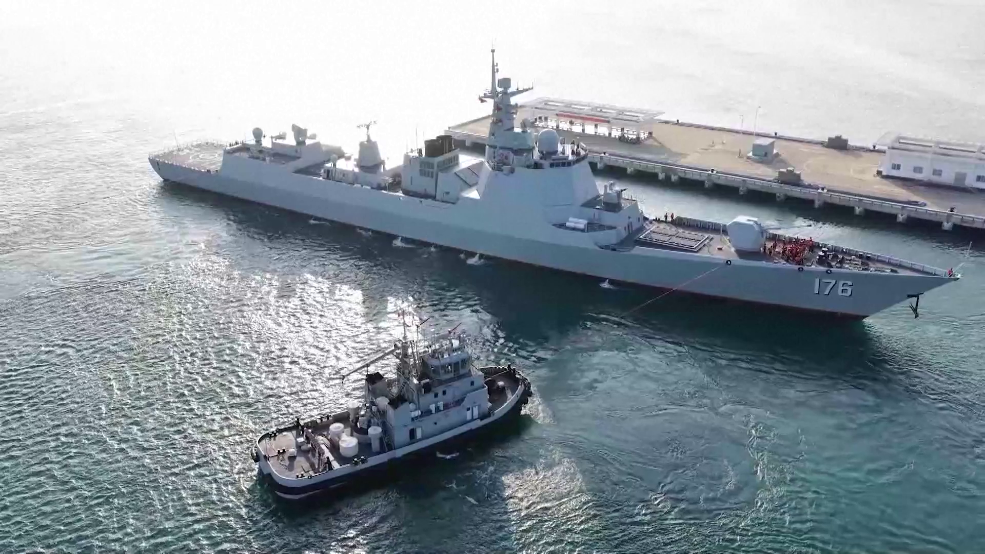 পিএলএ নৌবাহিনীতে যুক্ত হলো নতুন টাইপ–০৫২ডি ডেস্ট্রয়ার