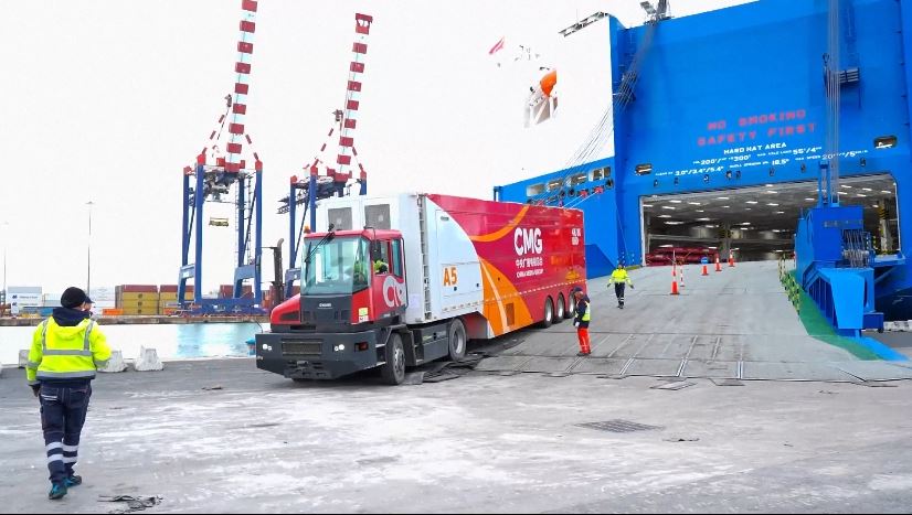 ইতালিতে পৌঁছাল সিএমজির অত্যাধুনিক সম্প্রচার বহর