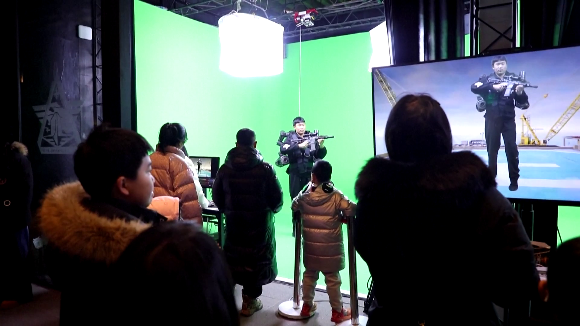 বিনোদন থেকে ভোক্তা অর্থনীতির নতুন দিগন্ত খুলছে চীনা সিনেমা