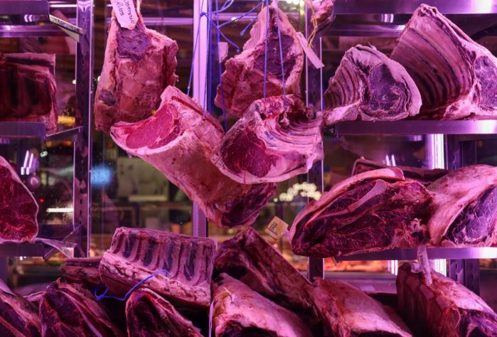 ইনার মঙ্গোলিয়ায় রেকর্ড পরিমাণ গরুর মাংস উৎপাদন