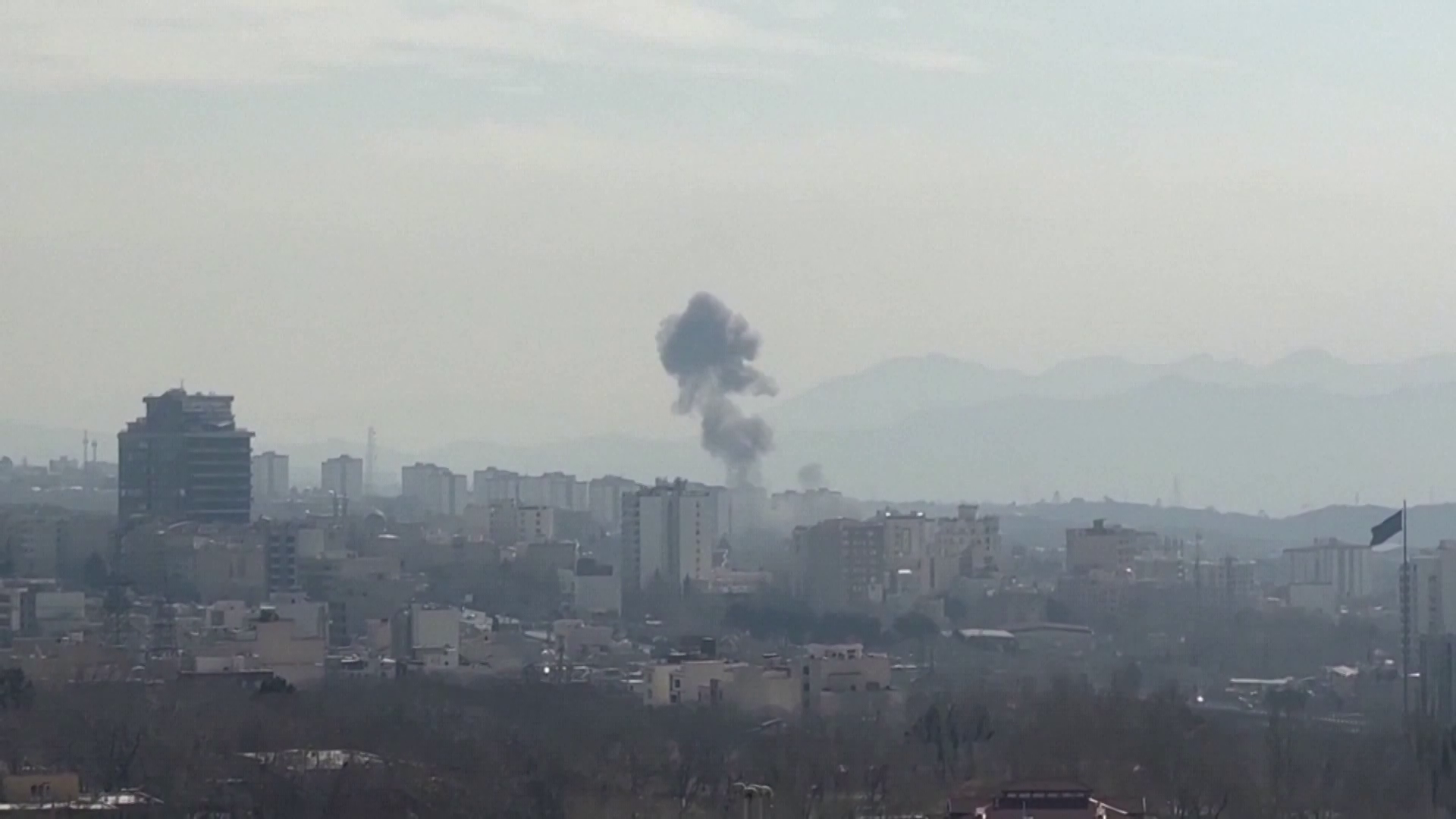 যুদ্ধ শেষ করতে ইরানের তিন শর্ত