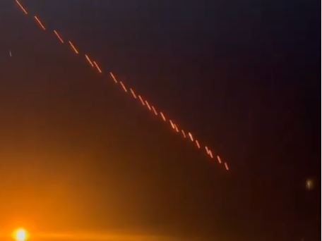 বাগদাদের 'গ্রিন জোনে' পুনরায় হামলা, মার্কিন দূতাবাসের আকাশ প্রতিরক্ষা ব্যবস্থা সক্রিয়