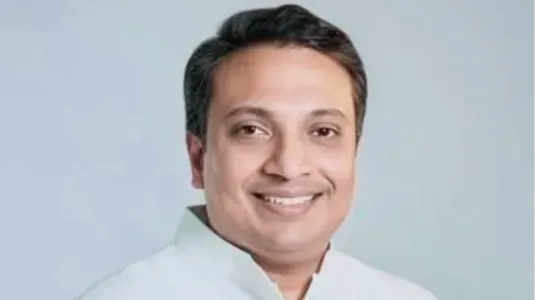 গাজীপুর জেলা পরিষদের নতুন প্রসাশক চৌধুরী ইশরাক সিদ্দিকী