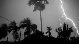 পহেলা বৈশাখে ৩ অঞ্চলে কালবৈশাখীর সতর্কতা, বৃষ্টি-বজ্রসহ ঝড়