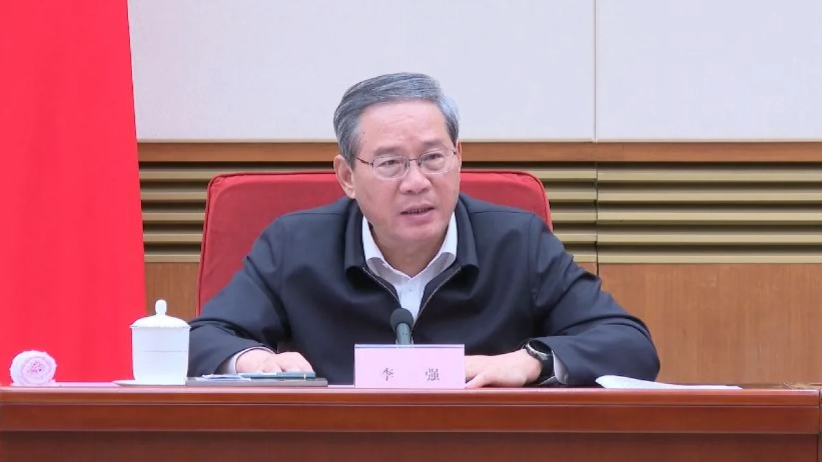 জ্বালানি কাঠামো উন্নয়নে সংস্কার আরও গভীর করার আহ্বান লি ছিয়াংয়ের