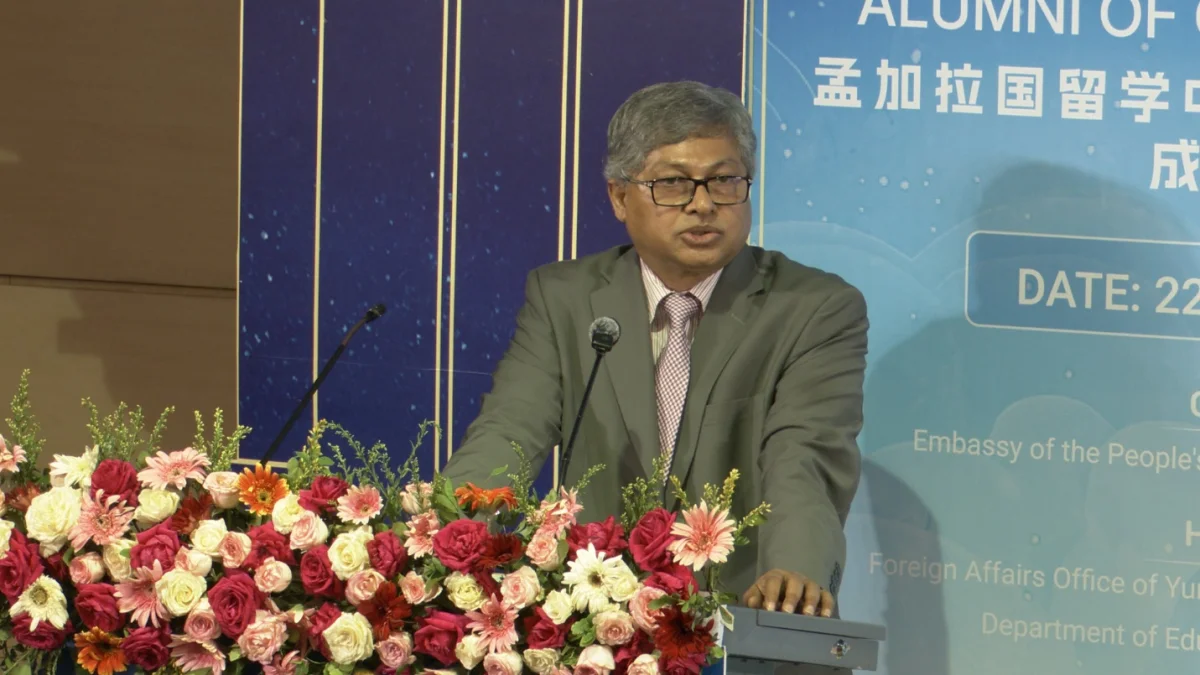 চীনা বিশ্ববিদ্যালয়ে পড়া শিক্ষার্থীরাই বাংলাদেশে চীনের বিশেষ দূত: নর্থ সাউথ বিশ্ববিদ্যালয়ের উপাচার্য