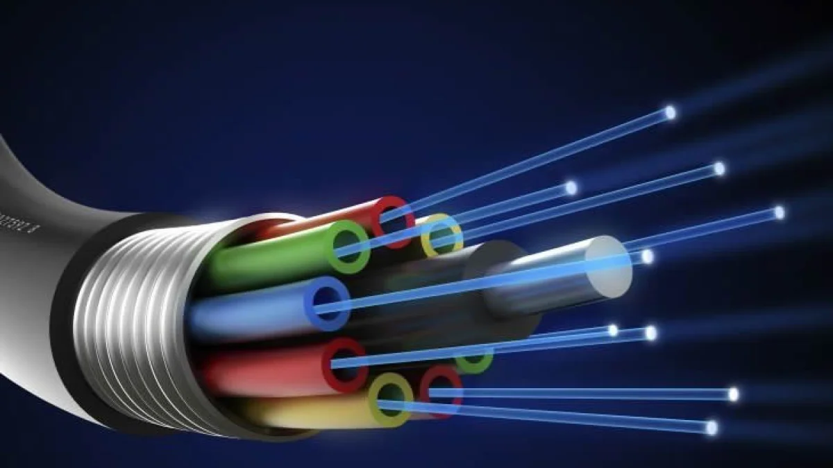 এআই প্রযুক্তিতে অপটিক্যাল ফাইবারে বাড়ছে দাম ও চাহিদা