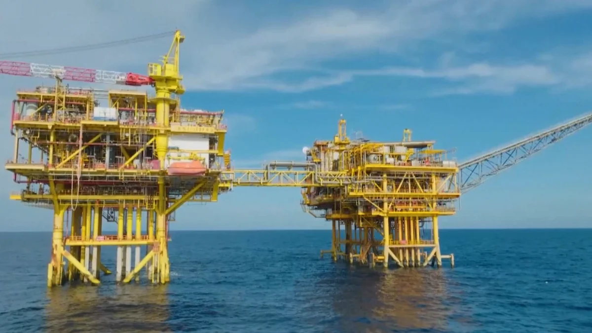 চীন হাইনানে চালু করল প্রথম অফশোর কার্বন ইনজেকশন প্রকল্প