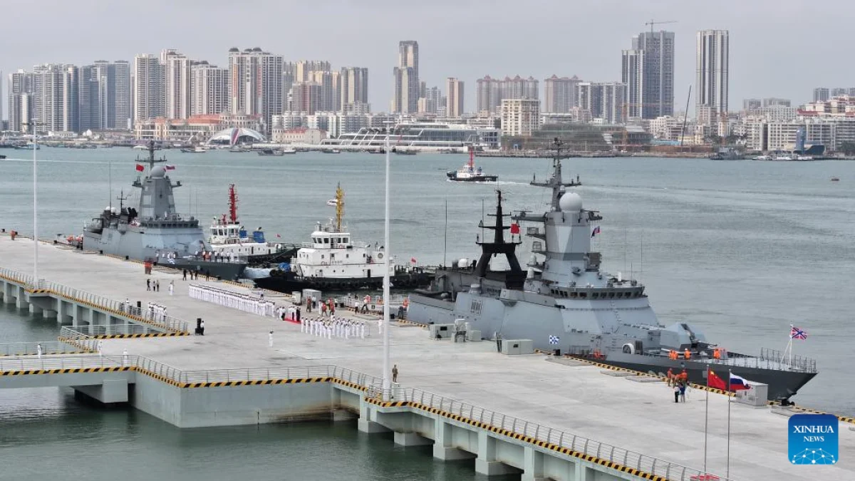 চীনের চানচিয়াং বন্দরে রুশ নৌবহরের সৌজন্য সফর