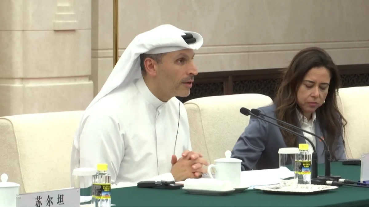 হরমুজ প্রণালি অবরোধ আন্তর্জাতিক সম্প্রদায়ের স্বার্থে নয়: ওয়াং ই