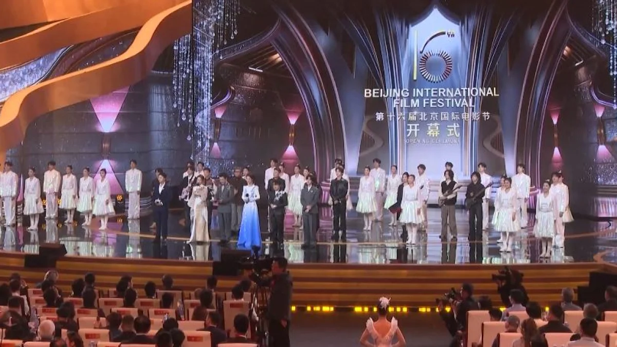 থিয়ানথান পুরস্কারে মৌলিকতা ও প্রামাণিকতাই প্রধান বিবেচ্য: জুলিয়েট বিনোশ