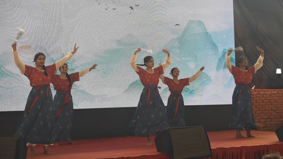 আইইউবিএটিতে আন্তর্জাতিক চীনা ভাষা দিবস ও বর্ণাঢ্য সংস্কৃতি উৎসব উদযাপিত