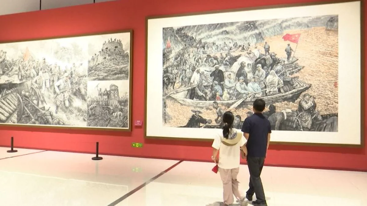 সিপিসির ১০৫তম প্রতিষ্ঠাবার্ষিকী উপলক্ষে বেইজিংয়ে শিল্প প্রদর্শনীর উদ্বোধন
