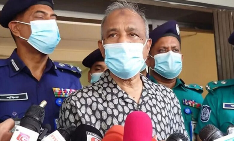 তারেক রহমানের দেশে ফিরতে কোন বাধা নেই : স্বরাষ্ট্র উপদেষ্টা